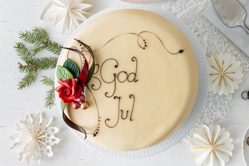 Våre beste tips til julens kaker_marsipankake.jpg